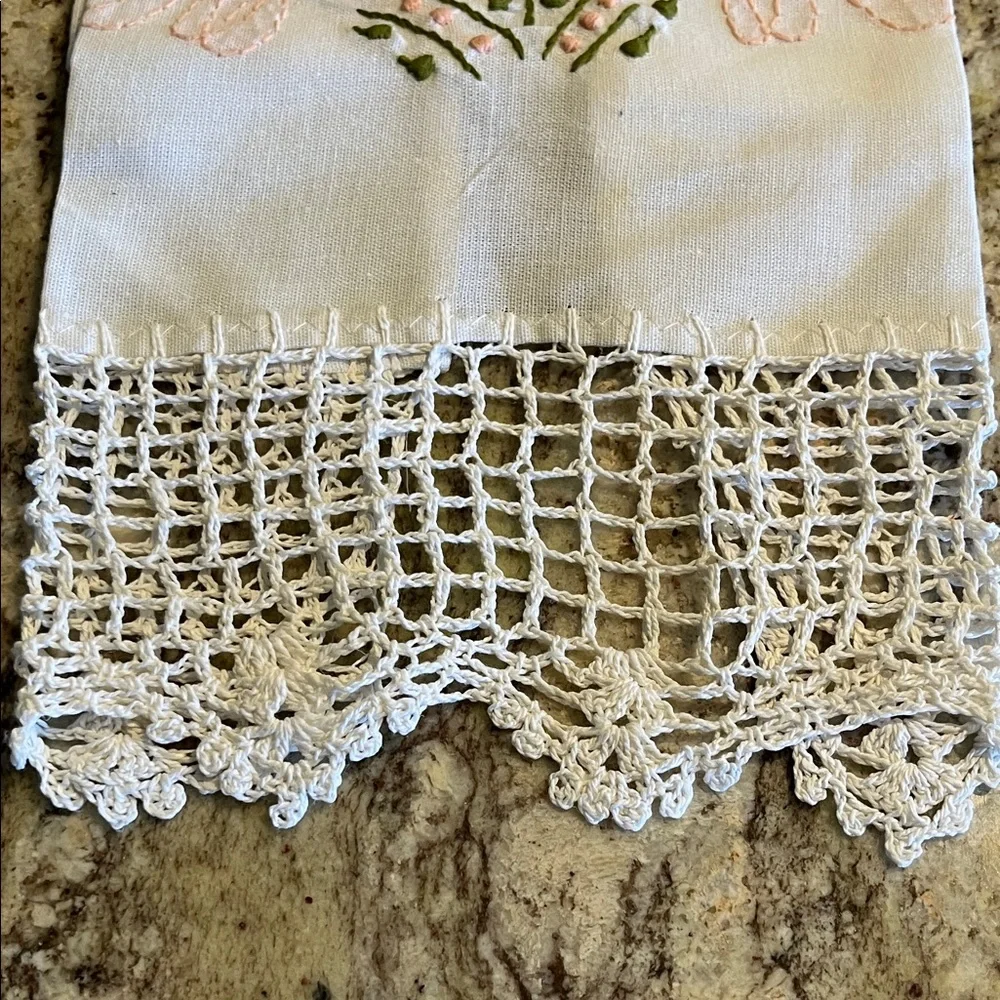 Embroidered White hand Towel with Pink and Green Floral Design NWOT